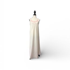 Chloe Vintage (1980) Cream and Pink Silk Nightgown